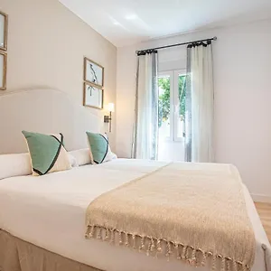 Apartment Genteel Aire, Seville