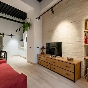 Apartment Berenguela Setas Lofts, Seville